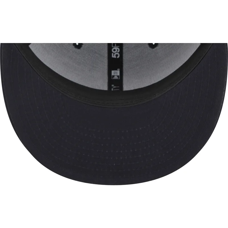siltovka-rovna-tmavomodra-upravena-59fifty-team-outline-new-york-yankees-mlb-new-era