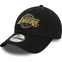 siltovka-zaoblena-cierna-nastavitelny-9forty-metallic-badge-los-angeles-lakers-nba-new-era