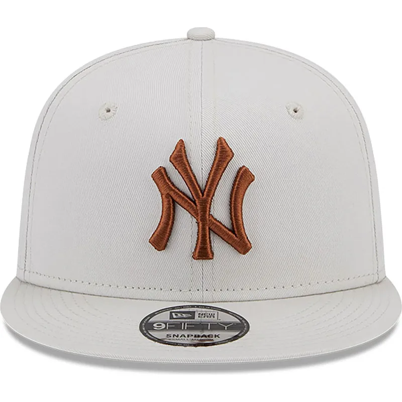 siltovka-rovna-bezova-snapback-9fifty-league-essential-new-york-yankees-mlb-new-era siltovka-rovna-bezova-snapback-9fifty-league-essential-new-york-yankees-mlb-new-era