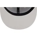 siltovka-rovna-bezova-snapback-9fifty-league-essential-new-york-yankees-mlb-new-era