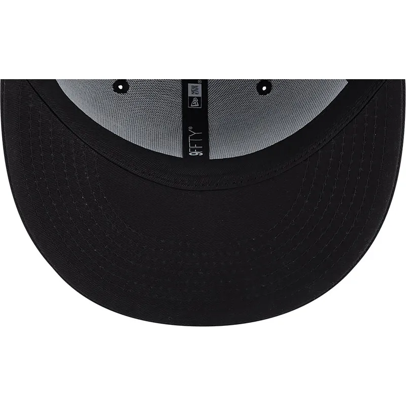 siltovka-rovna-cierna-snapback-9fifty-league-essential-new-york-yankees-mlb-new-era