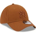 siltovka-zaoblena-hneda-upravena-39thirty-league-essential-new-york-yankees-mlb-new-era