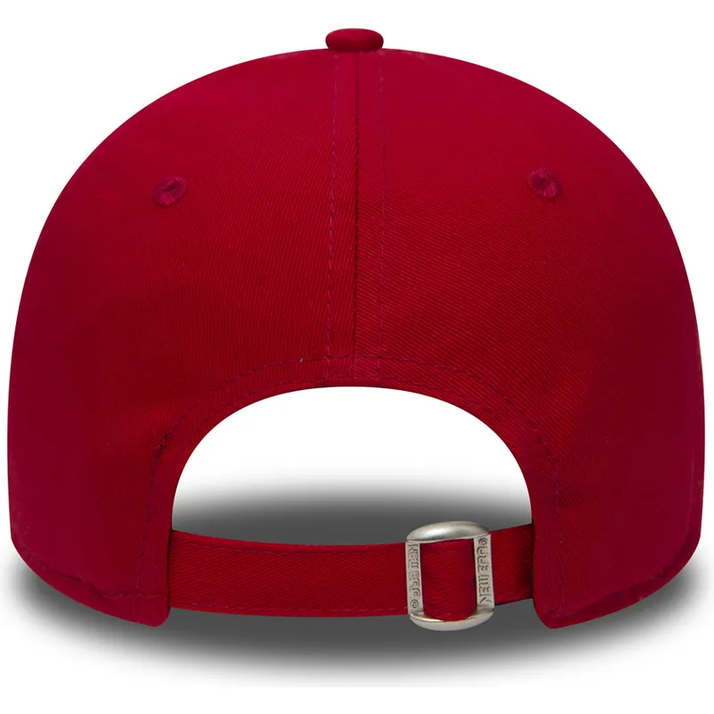 siltovky-zaoblena-cervena-nastavitelny-pasik-9forty-essential-manchester-united-football-club-premier-league-new-era