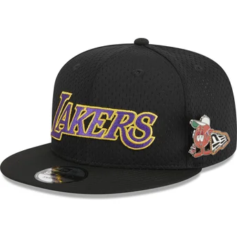 Cap rovná black snapback 9FIFTY Post-Up Pin Los Angeles Lakers NBA New Era