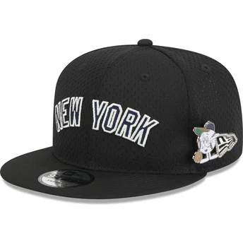 Cap rovná black snapback 9FIFTY Post-Up Pin New York Yankees MLB New Era