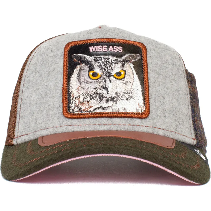 siltovka-zaoblena-siva-snapback-cum-laude-ass-play-the-farm-goorin-bros