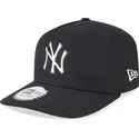 siltovka-zaoblena-cierna-snapback-a-frame-foil-pack-new-york-yankees-mlb-new-era
