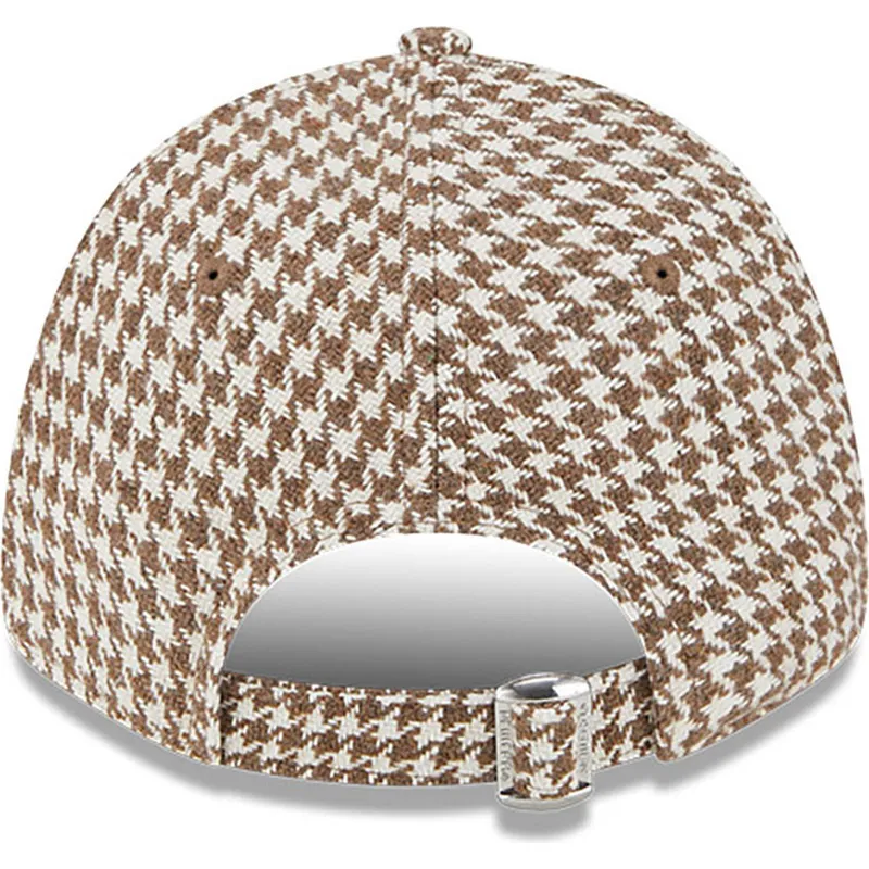 siltovka-zaoblena-hneda-nastavitelny-9forty-houndstooth-new-york-yankees-mlb-new-era siltovka-zaoblena-hneda-nastavitelny-9forty-houndstooth-new-york-yankees-mlb-new-era