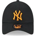 siltovka-zaoblena-cierna-nastavitelny-9forty-league-essential-new-york-yankees-mlb-new-era