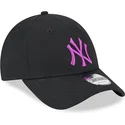 new-era-curved-brim-purple-logo-9forty-league-essential-new-york-yankees-mlb-black-adjustable-cap