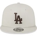 siltovka-rovna-bezova-snapback-9fifty-league-essential-los-angeles-dodgers-mlb-new-era