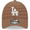 verstellbare-braune-9forty-flanell-cap-mit-gebogenem-schirm-der-los-angeles-dodgers-mlb-von-new-era