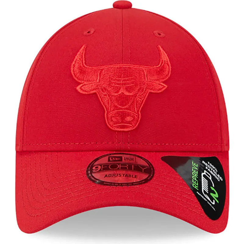 siltovka-zaoblena-cervena-nastavitelny-9forty-repreve-outline-chicago-bulls-nba-new-era