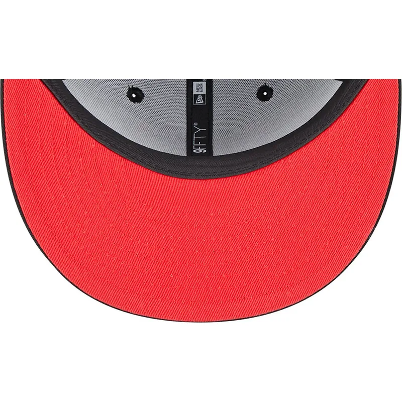 siltovka-rovna-cierna-snapback-9fifty-split-chicago-bulls-nba-new-era