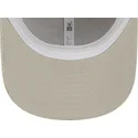 beige-verstellbare-9forty-teddy-curved-cap-new-york-yankees-mlb-von-new-era