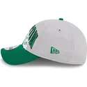 graue-und-grune-verstellbare-curved-cap-9twenty-tip-off-2023-der-boston-celtics-nba-von-new-era