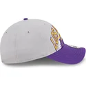 cap-zaoblena-gray-adjustable-strap-9twenty-tip-off-2023-los-angeles-lakers-nba-new-era