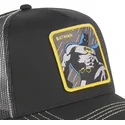 schwarze-trucker-kappe-batman-rai1-dc-comics-von-capslab