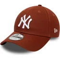 siltovka-zaoblena-hneda-nastavitelny-9forty-league-essential-new-york-yankees-mlb-new-era