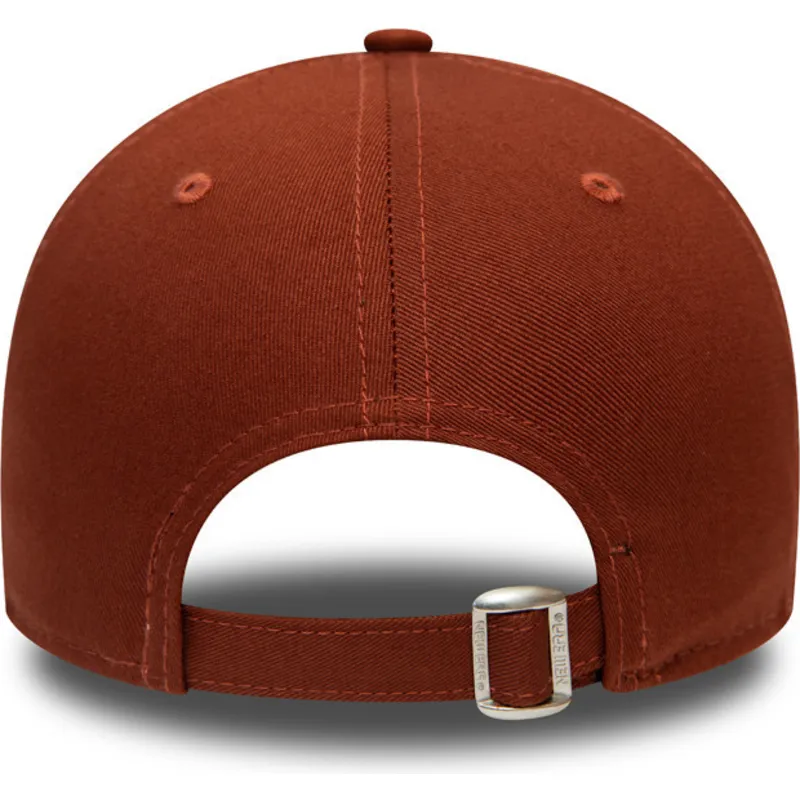 siltovka-zaoblena-hneda-nastavitelny-9forty-league-essential-new-york-yankees-mlb-new-era