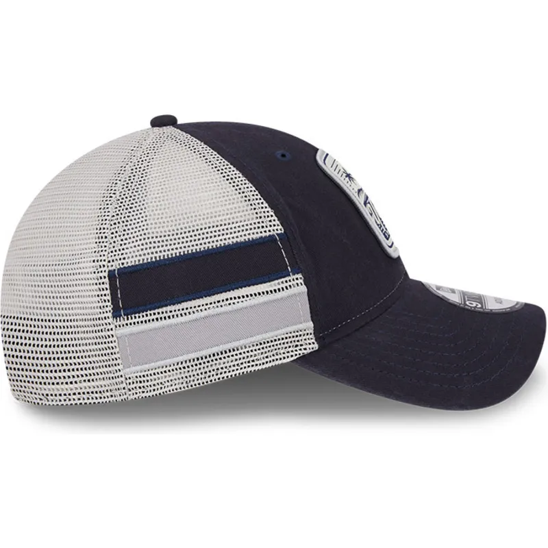 siltovka-zaoblena-tmavomodra-snapback-9twenty-stripe-new-york-yankees-mlb-new-era