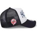 weisse-und-marineblaue-9forty-a-frame-team-trucker-kappe-der-new-york-yankees-mlb-von-new-era