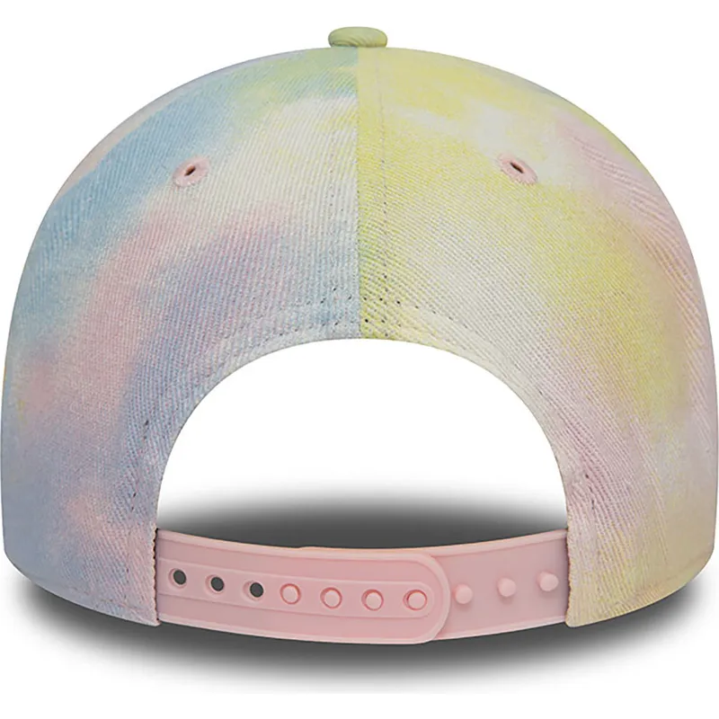 siltovka-zaoblena-viacfarebna-snapback-9forty-tie-dye-denim-red-bull-racing-formula-1-new-era siltovka-zaoblena-viacfarebna-snapback-9forty-tie-dye-denim-red-bull-racing-formula-1-new-era