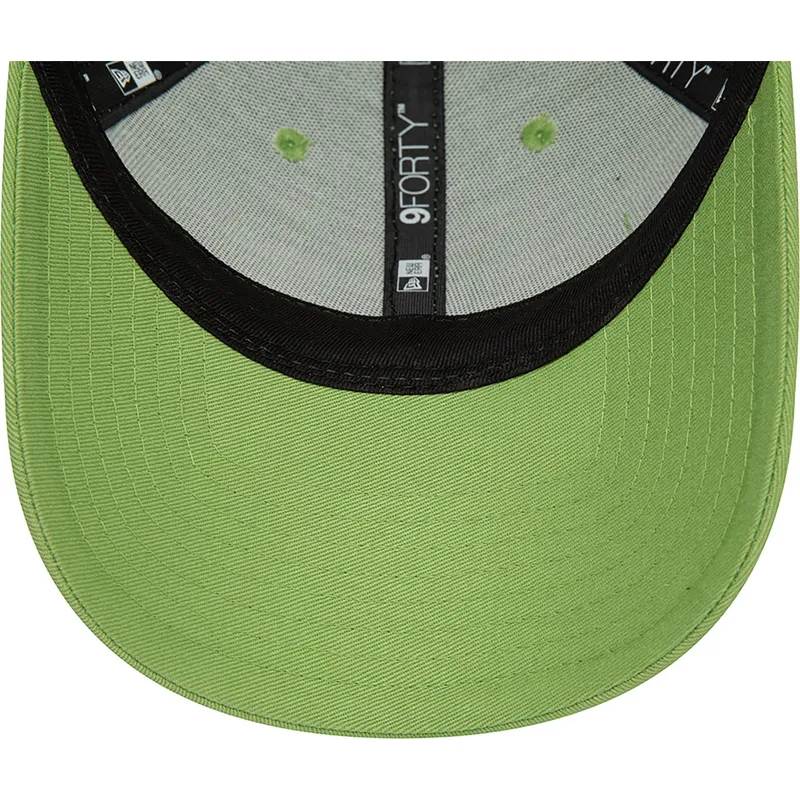 siltovka-zaoblena-zelena-snapback-9forty-flawless-new-york-yankees-mlb-new-era