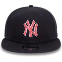 new-era-new-york-yankees-mlb-9fifty-outline-snapback-kappe-in-marineblau-mit-rotem-logo