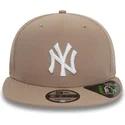siltovka-rovna-hneda-snapback-9fifty-repreve-new-york-yankees-mlb-new-era