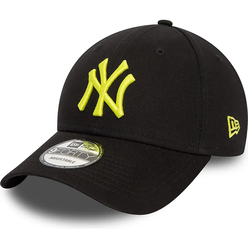 siltovka-zaoblena-cierna-nastavitelny-9forty-league-essential-new-york-yankees-mlb-new-era