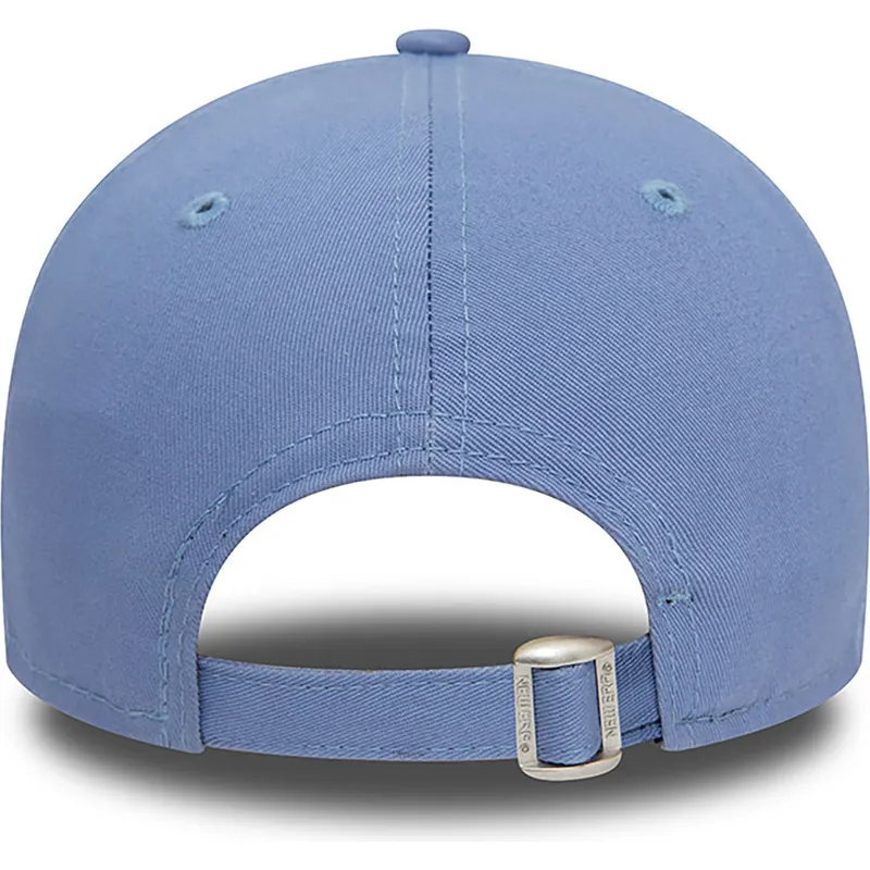 siltovka-zaoblena-modra-nastavitelny-9forty-league-essential-new-york-yankees-mlb-new-era siltovka-zaoblena-modra-nastavitelny-9forty-league-essential-new-york-yankees-mlb-new-era