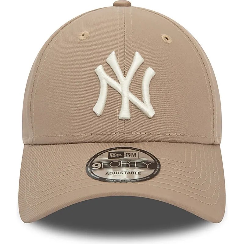 siltovka-zaoblena-hneda-nastavitelny-9forty-league-essential-new-york-yankees-mlb-new-era