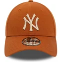 siltovka-zaoblena-hneda-nastavitelny-9forty-league-essential-new-york-yankees-mlb-new-era
