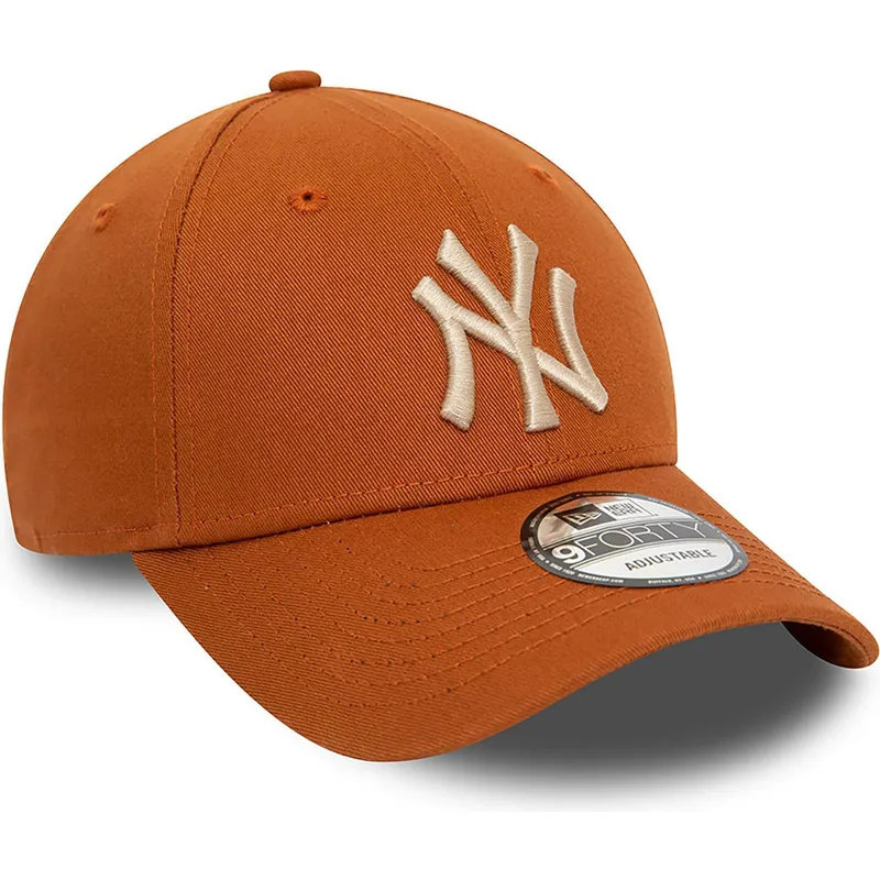 siltovka-zaoblena-hneda-nastavitelny-9forty-league-essential-new-york-yankees-mlb-new-era