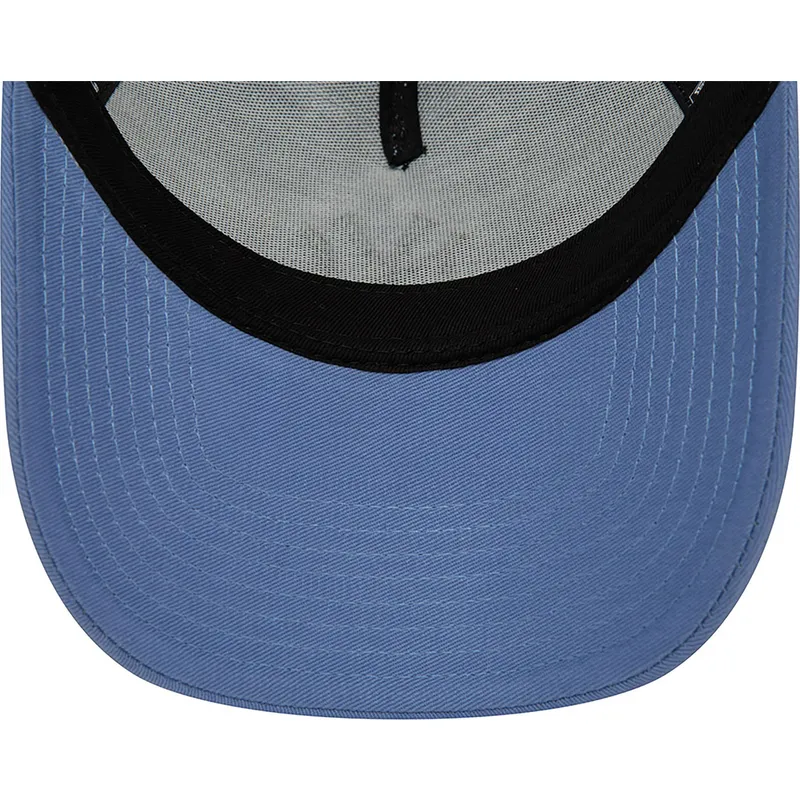 siltovka-zaoblena-modra-snapback-a-frame-league-essential-new-york-yankees-mlb-new-era