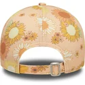 verstellbare-orangefarbene-damenkappe-mit-gebogenem-schirm-9forty-floral-all-over-print-new-york-yankees-mlb-von-new-era