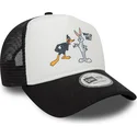 siltovka-zaoblena-cierna-snapback-a-frame-character-bugs-bunny-y-pato-lucas-looney-tunes-new-era
