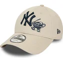 siltovka-zaoblena-bezova-nastavitelny-9forty-food-character-new-york-yankees-mlb-new-era