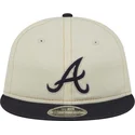 beige-und-marineblaue-flache-kappe-9fifty-retro-crown-denim-der-atlanta-braves-mlb-von-new-era