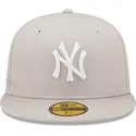 siltovky-rovna-bezova-upraveny-59fifty-league-essential-new-york-yankees-mlb-new-era