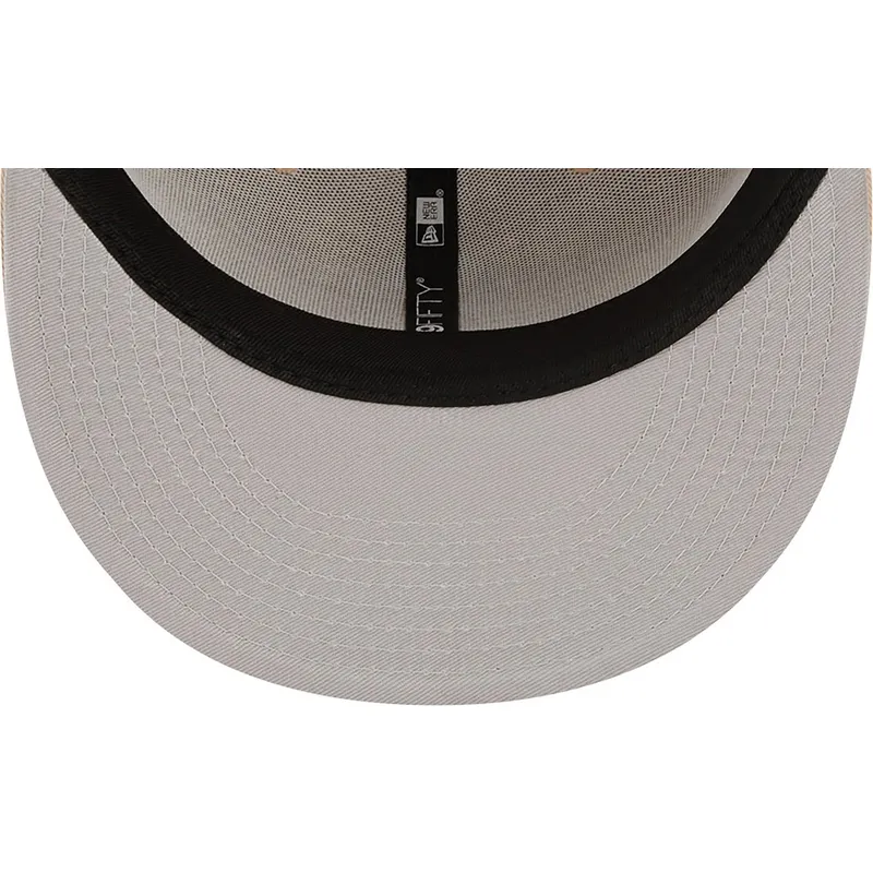 siltovky-rovna-bezova-upraveny-59fifty-league-essential-new-york-yankees-mlb-new-era