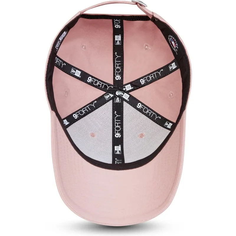 rosa-verstellbare-curved-cap-mit-rosa-logo-9forty-league-essential-der-new-york-yankees-mlb-von-new-era
