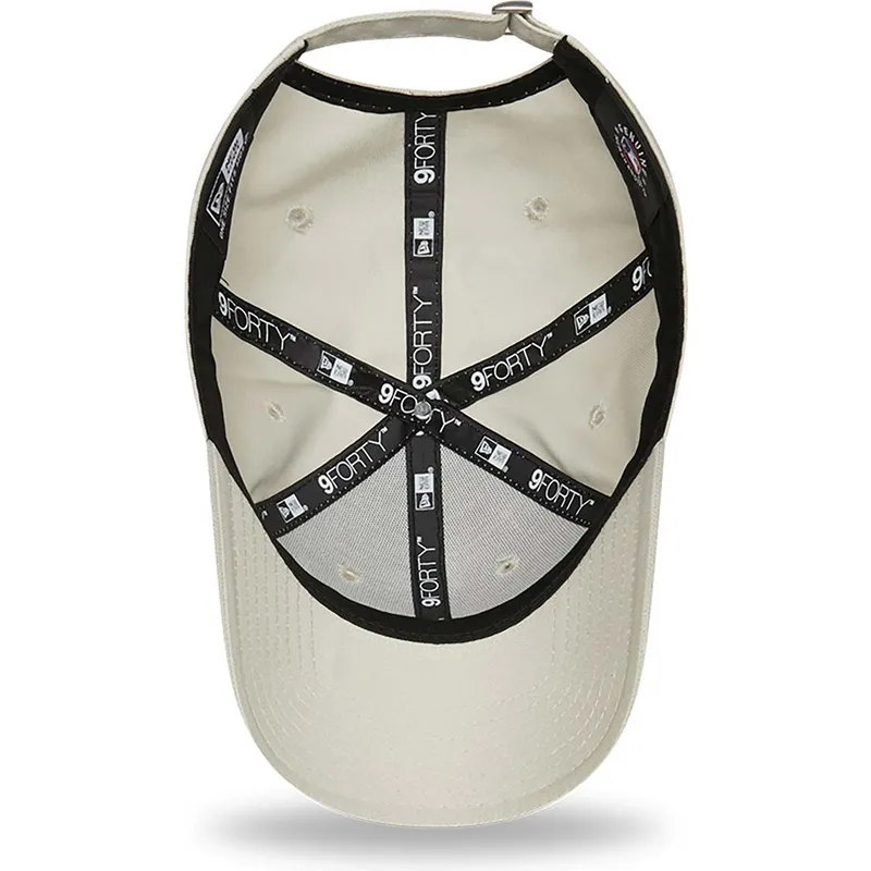 cap-zaoblena-beige-adjustable-strap-9forty-league-essential-new-york-yankees-mlb-new-era