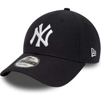 Cap zaoblená navy blue adjustable strap 9FORTY Diamond Era Essential New York Yankees MLB New Era