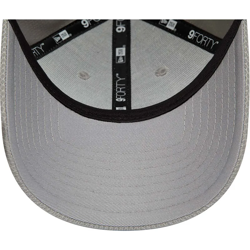 siltovka-zaoblena-siva-nastavitelny-9forty-diamond-era-essential-new-york-yankees-mlb-new-era