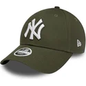grune-verstellbare-curved-cap-fur-damen-9forty-league-essential-der-new-york-yankees-mlb-von-new-era