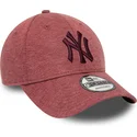 siltovka-zaoblena-cervena-nastavitelny-9forty-jersey-essential-new-york-yankees-mlb-new-era