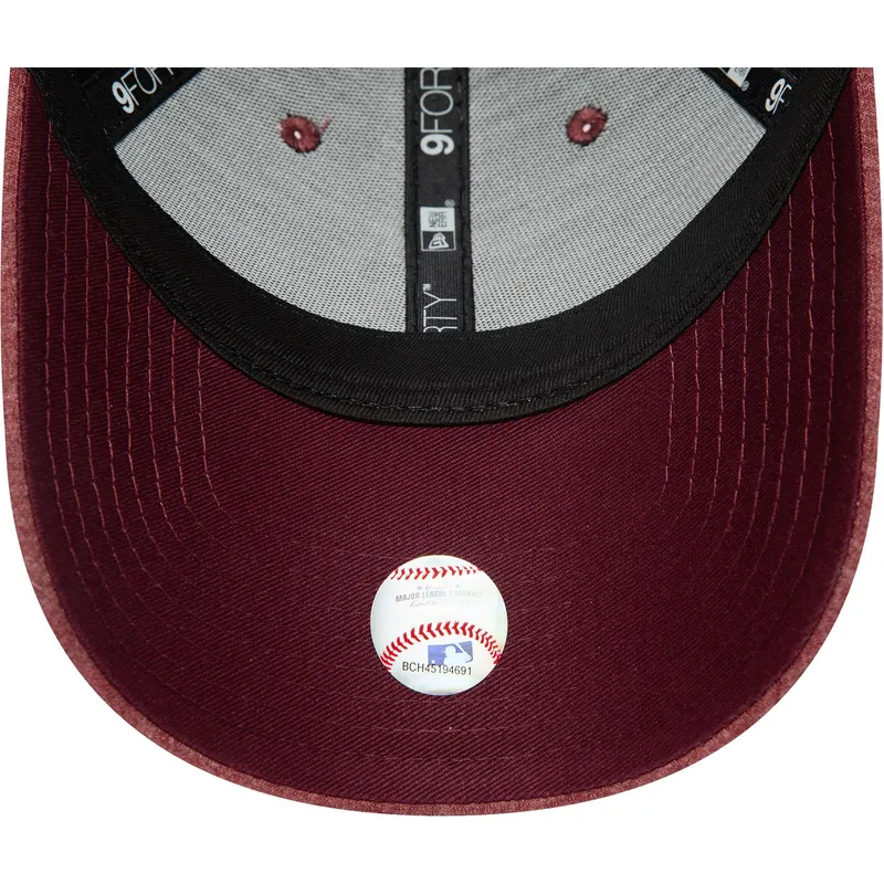 siltovka-zaoblena-cervena-nastavitelny-9forty-jersey-essential-new-york-yankees-mlb-new-era