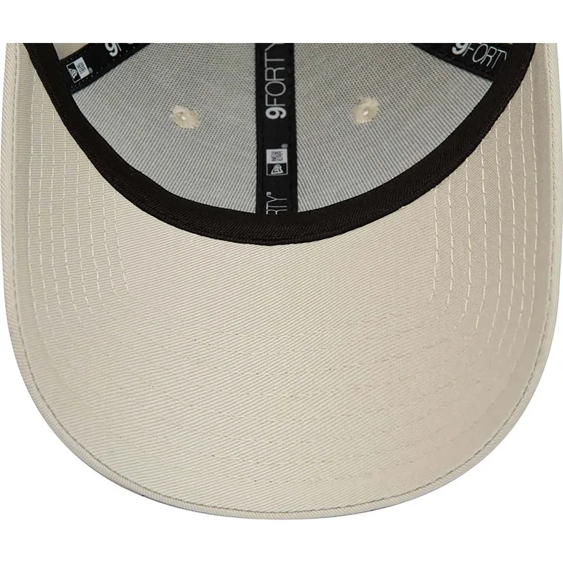 cap-zaoblena-beige-adjustable-strap-9forty-repreve-league-essential-new-york-yankees-mlb-new-era cap-zaoblena-beige-adjustable-strap-9forty-repreve-league-essential-new-york-yankees-mlb-new-era